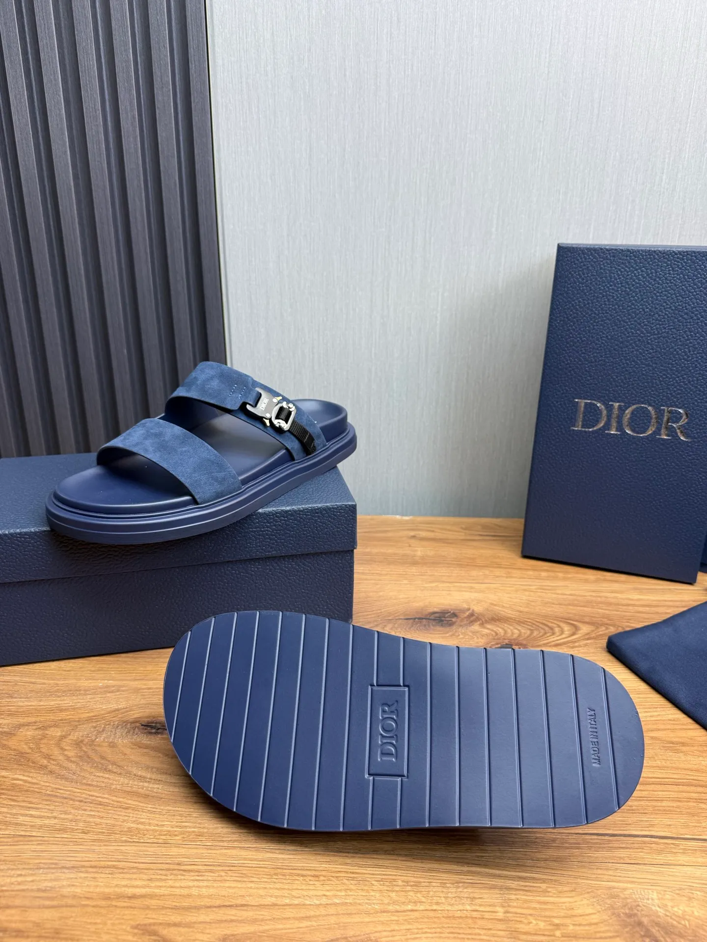 Men's shoes 300💰 Dior. Men's slippers🩴 Official website 1:1 production 38-45 size 45 46 🉑️Customized original material shipped✅